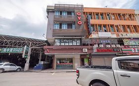 Super Oyo 89965 Stay Inn II